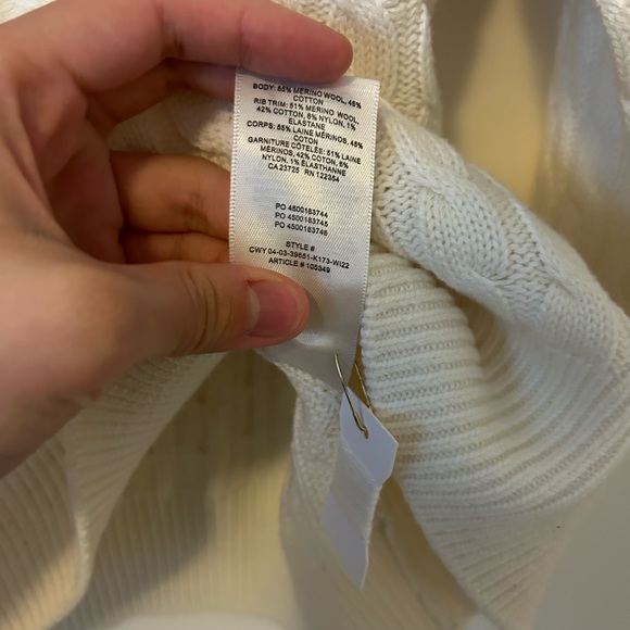 Aritzia Wilfred Dimension Sweater - Picture 4 of 6